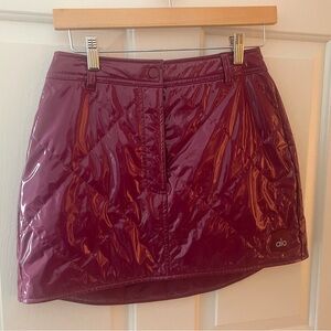 Alo Wild Berry Puffer Mini Skirt